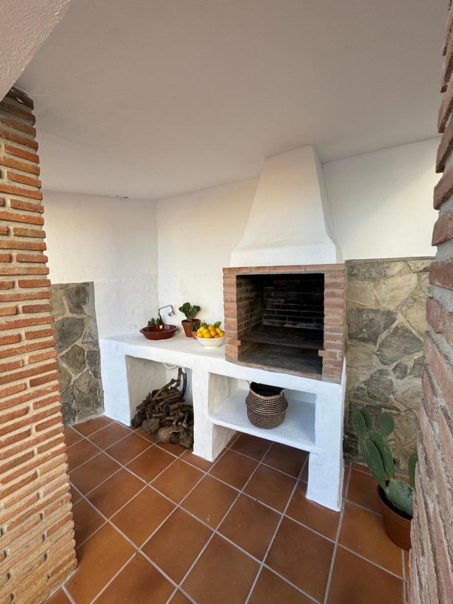 Villa En Frigiliana Con Piscina, Jacuzzi Y Espectaculares Vistas Екстер'єр фото