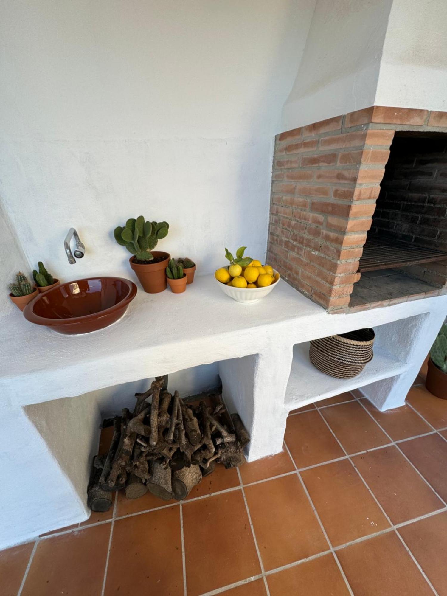 Villa En Frigiliana Con Piscina, Jacuzzi Y Espectaculares Vistas Екстер'єр фото