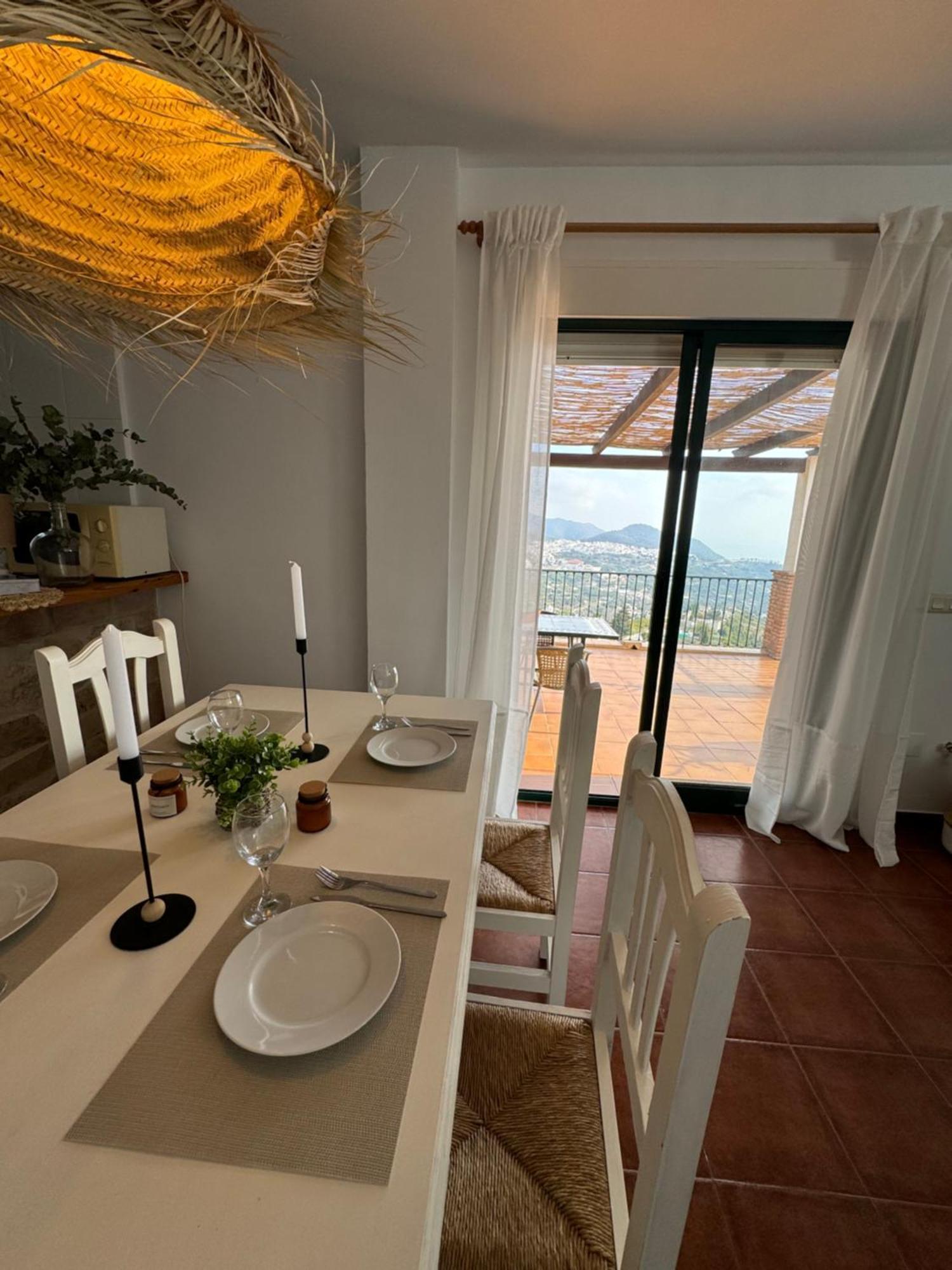 Villa En Frigiliana Con Piscina, Jacuzzi Y Espectaculares Vistas Екстер'єр фото